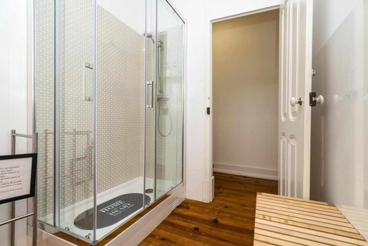 Groovy M2 R3 - Amazing Double Room With En-Suite Bathroom Лиссабон Экстерьер фото